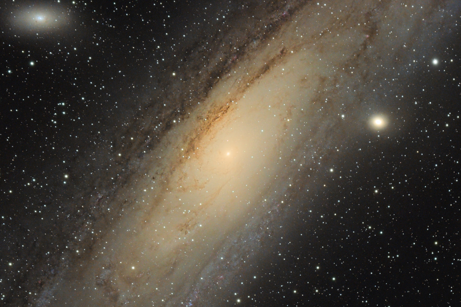The Andromeda Galaxy photographed in 2022 compared with 2026